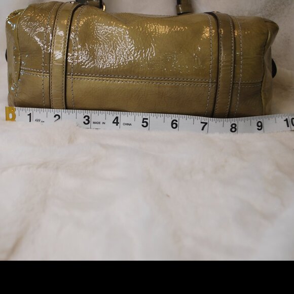 💚👜Coach Purse Green Ombre Textured Handbag Patent Leather Satchel 45570💚👜 - Picture 6 of 13